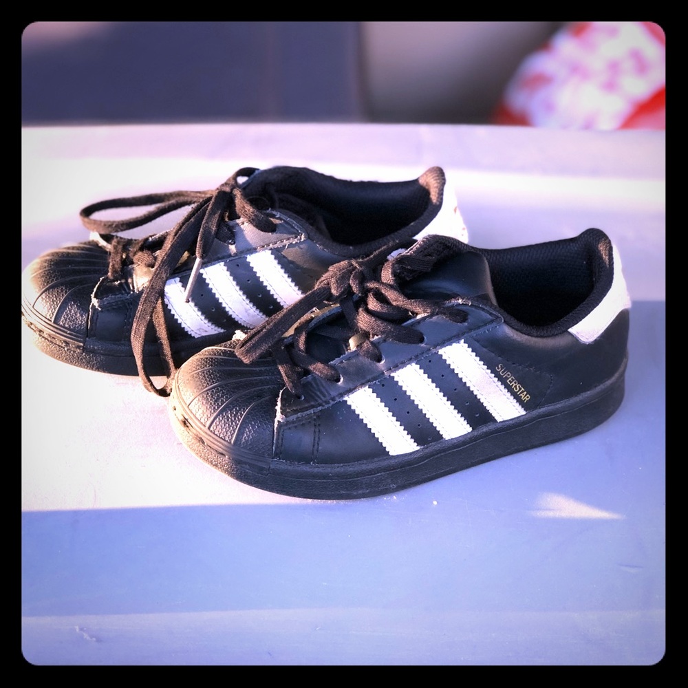 Adidas superstar